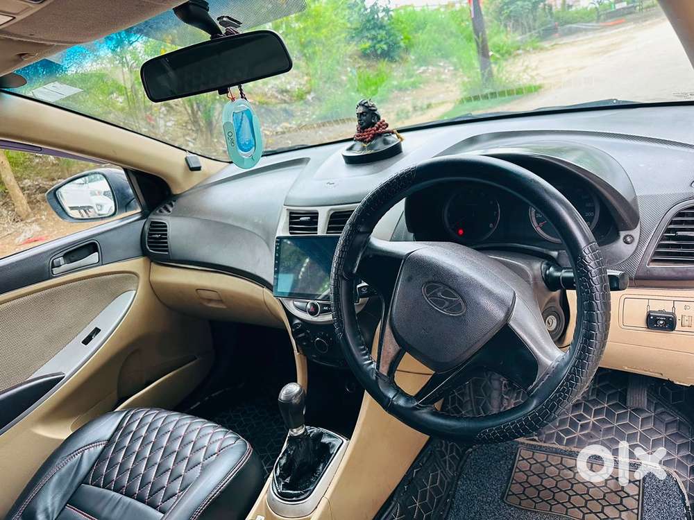 Hyundai Verna Manual 2012