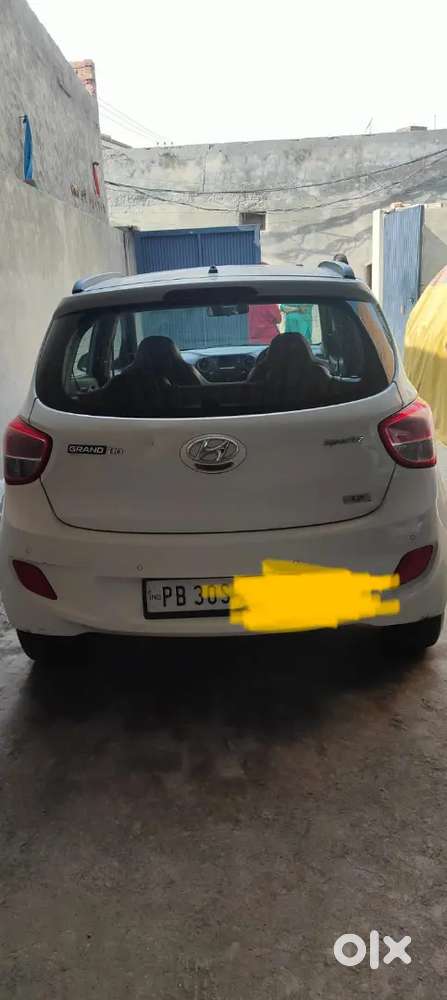 Hyundai Grand I10 2016 Petrol 96000 Km Driven