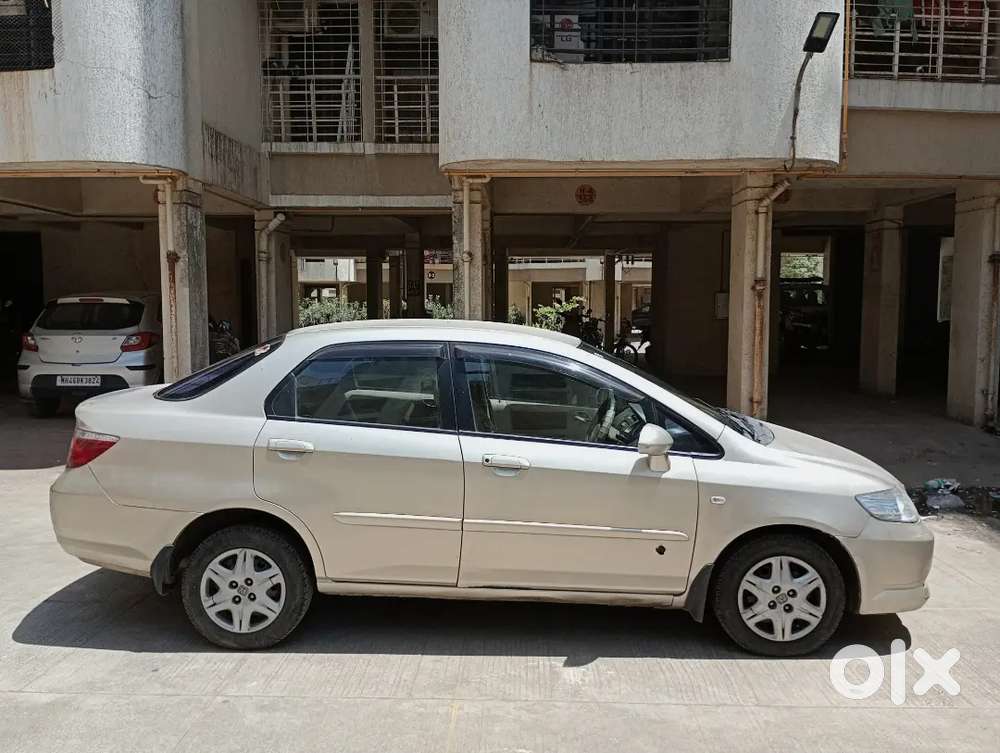 Honda City Zx 2007 Cng & Hybrids Well Maintained