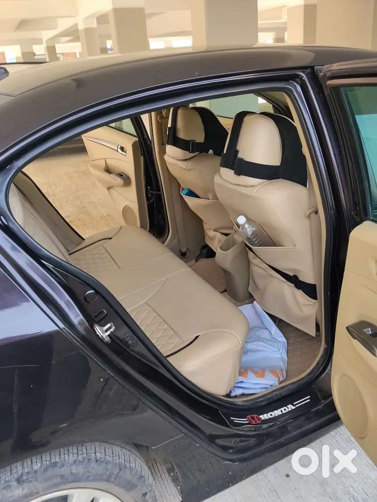 Fully Luxury Car