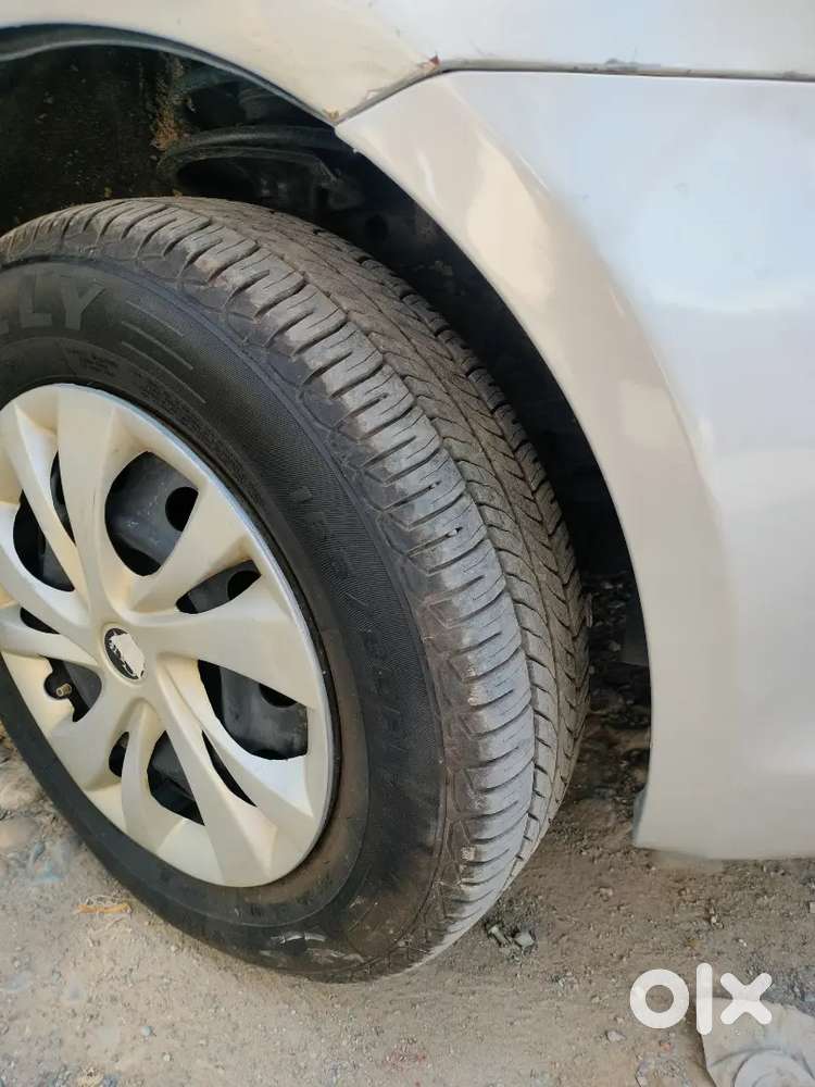 My Car Good Condition Delhi No. Ac Ok Music System Ok New Tire.