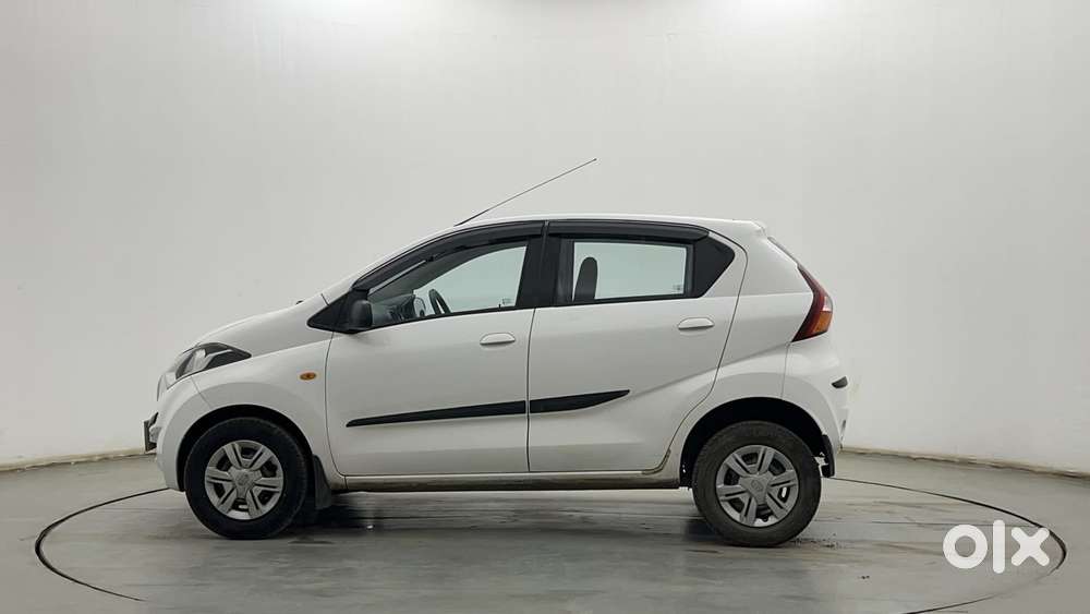 Datsun Redigo T Option, 2017, Petrol