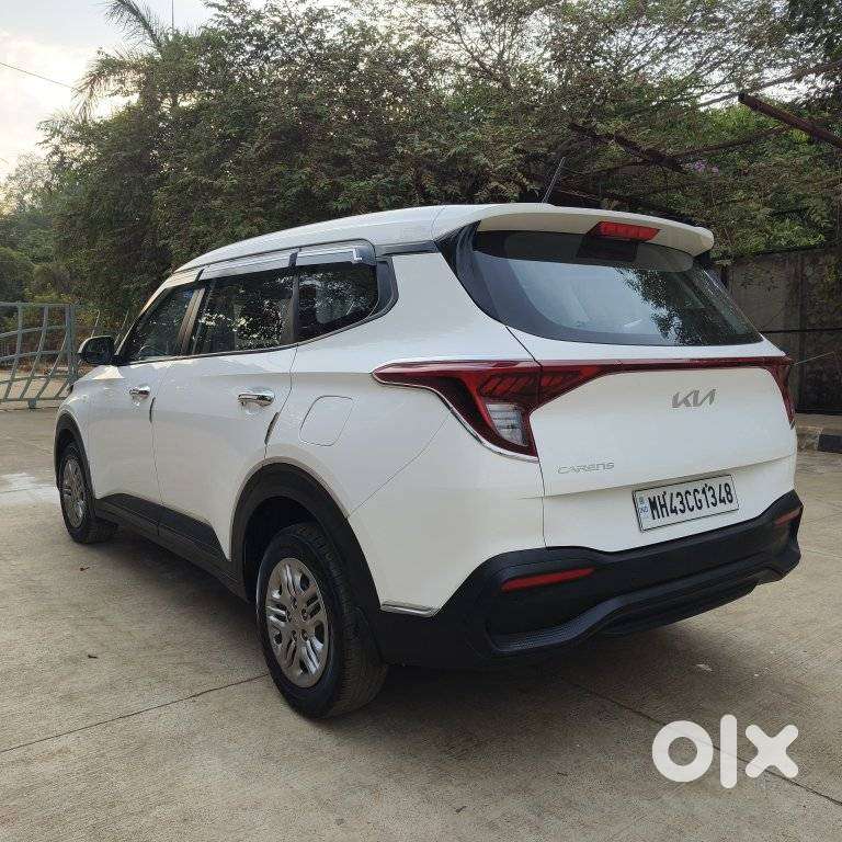 Kia Carens 1.5 Premium 7 Str, 2023, Petrol