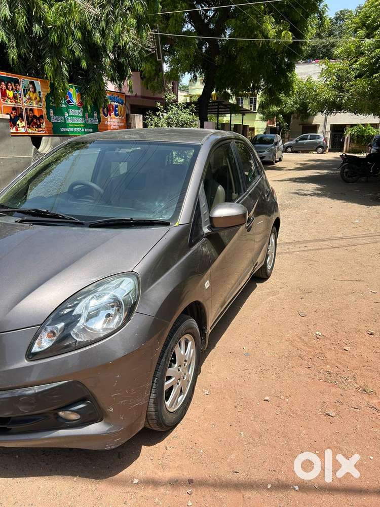 Honda Brio Vx Mt, 2014, Petrol