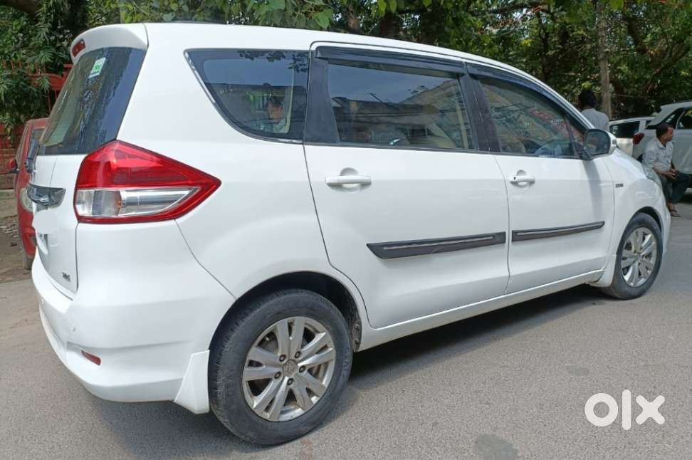 Maruti Suzuki Ertiga Shvs Zdi, 2016, Diesel