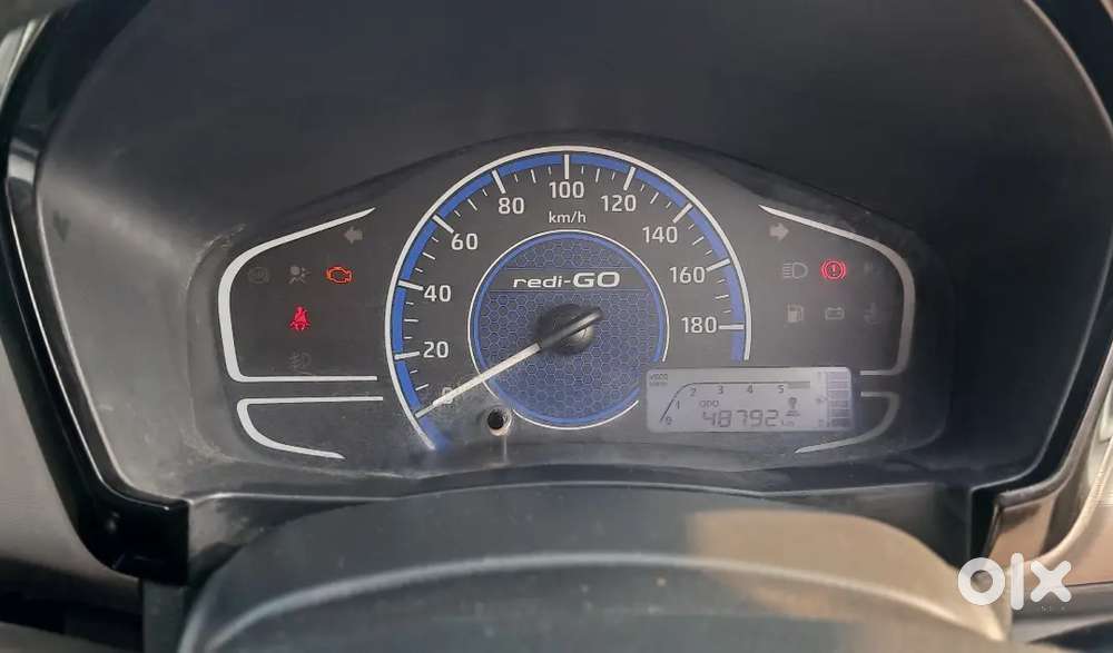 Datsun Redigo(1.0) 2021 Abs