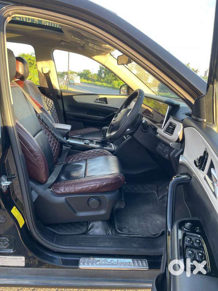 Mahindra Xuv700 2.2 Ax 7 Diesel Mt Luxury Pack Str, 2024, Diesel