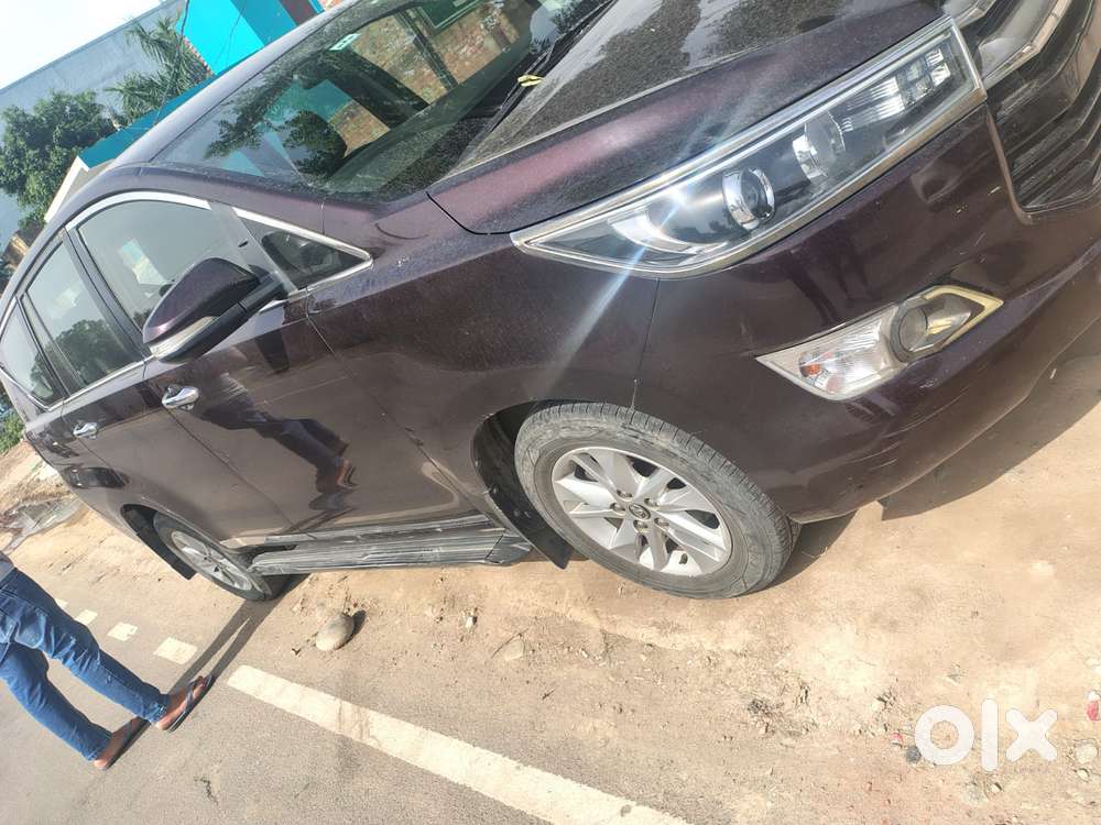 Toyota Innova Crysta 2.4 V, 2017, Diesel