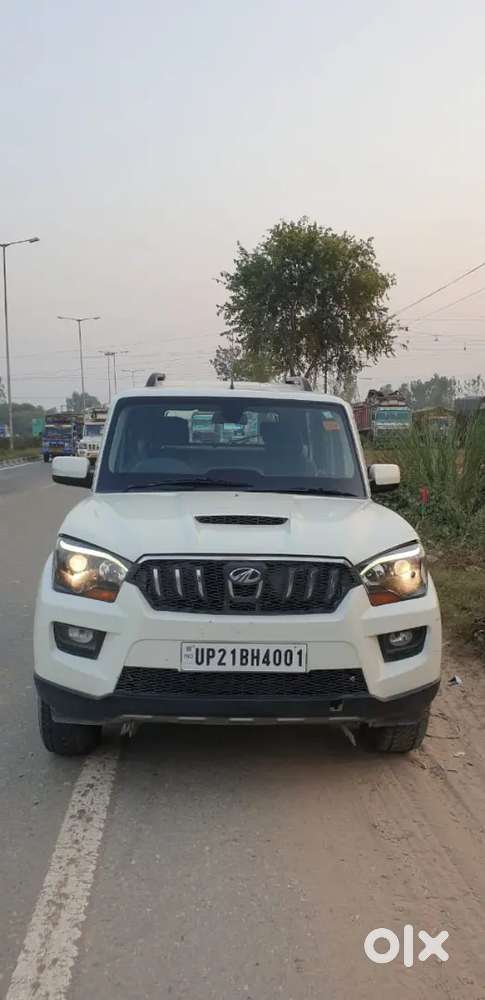 White Mahindra Scorpio S10 Classic 2016 Diesel Mt 2016