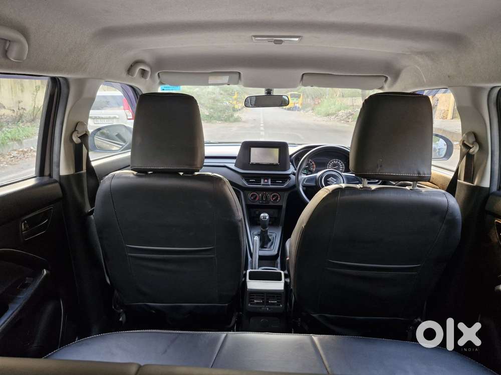 Maruti Suzuki Brezza 1.5 Lxi Smart Hybrid, 2024, Petrol