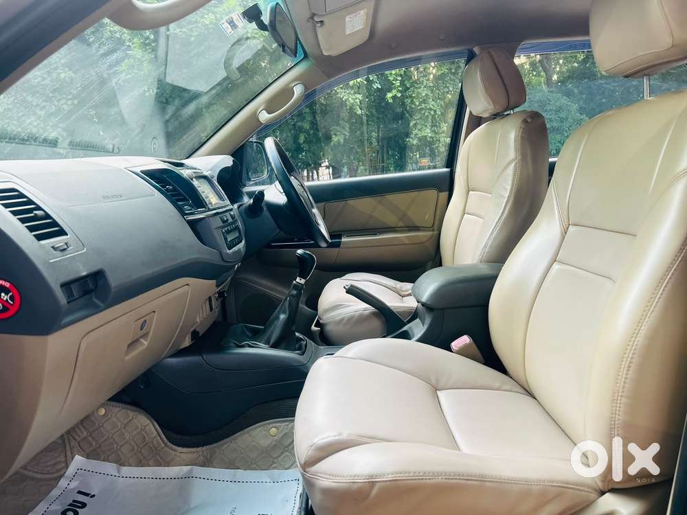 Toyota Fortuner 4x2 Manual, 2013, Diesel