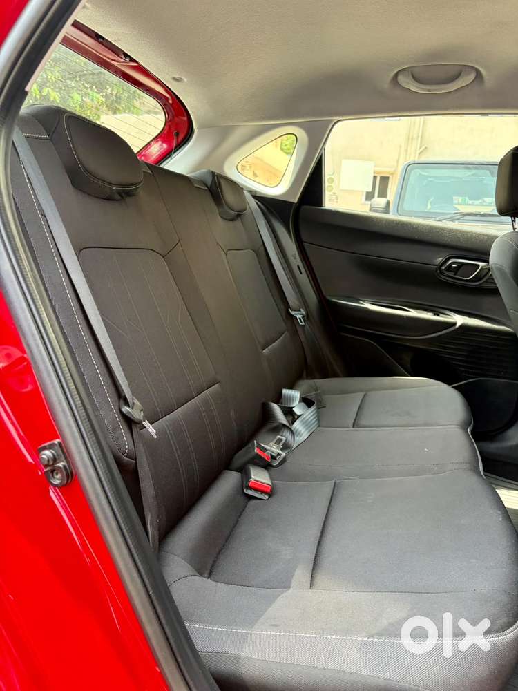 Hyundai I20 Sportz 1.2 Ivt, 2020, Petrol