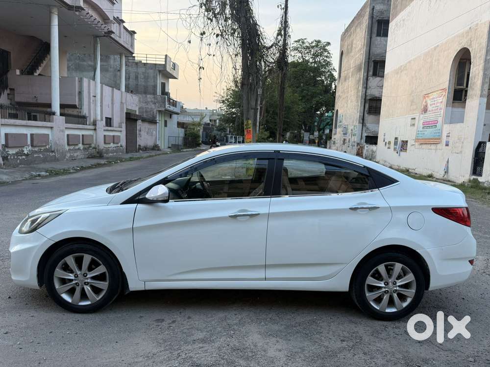 Hyundai Verna 1.6 Sx Crdi, 2012, Diesel