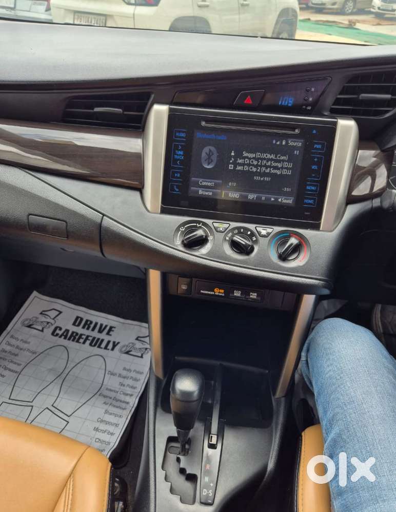 Toyota Innova Crysta 2.7 Gx At, 2019, Diesel