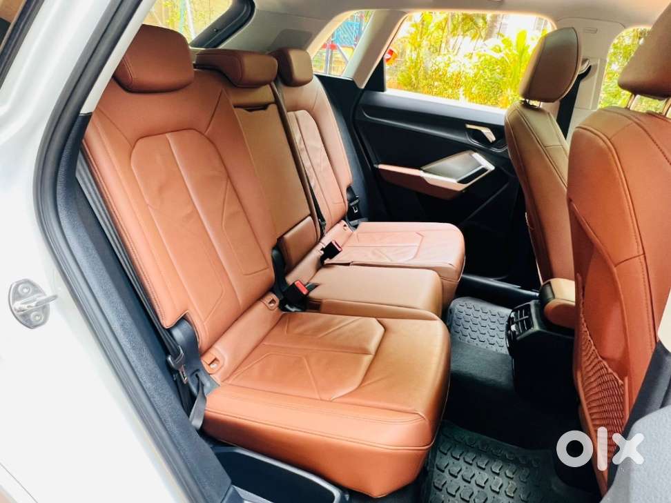 Audi Q3 40 Tfsi Premium Plus, 2023, Petrol