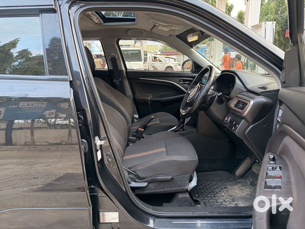 Maruti Suzuki Brezza 1.5 Zxi At Smart Hybrid, 2025, Petrol