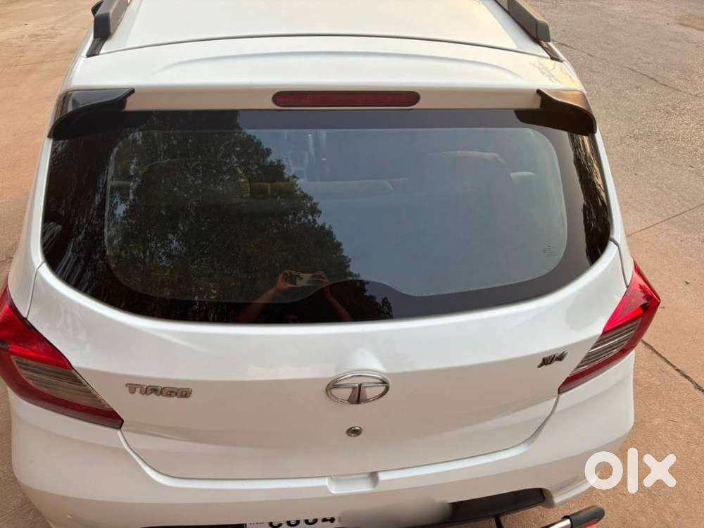 Tata Tiago 1.2 Revotron Xm, 2019, Petrol