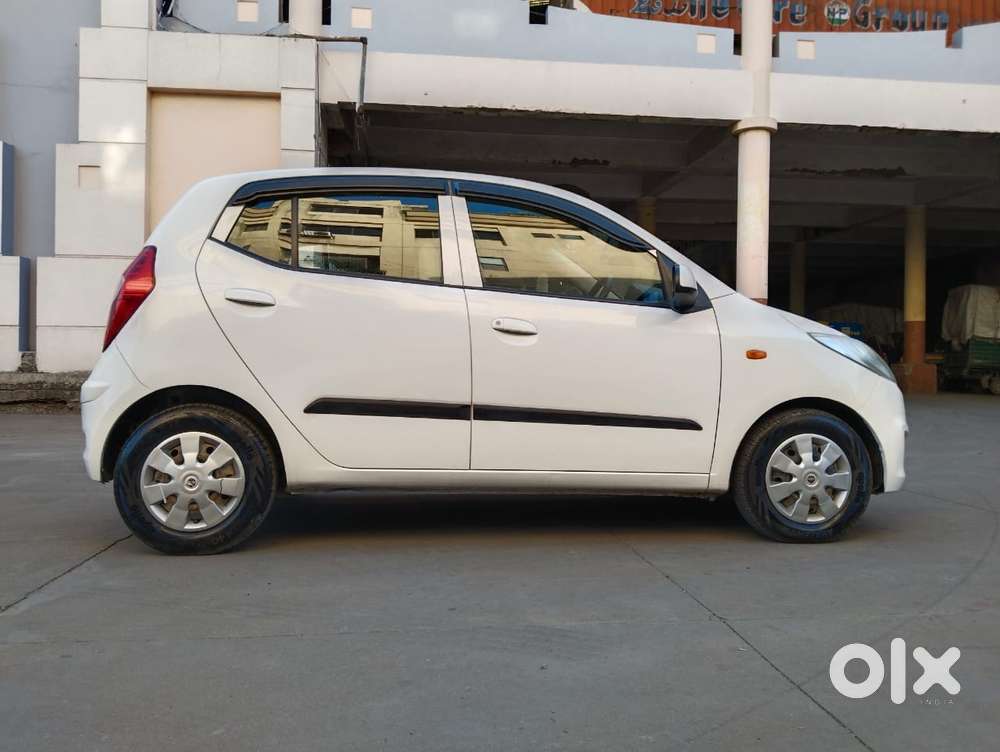 Hyundai I10 Sportz 1.1 Irde2, 2016, Petrol