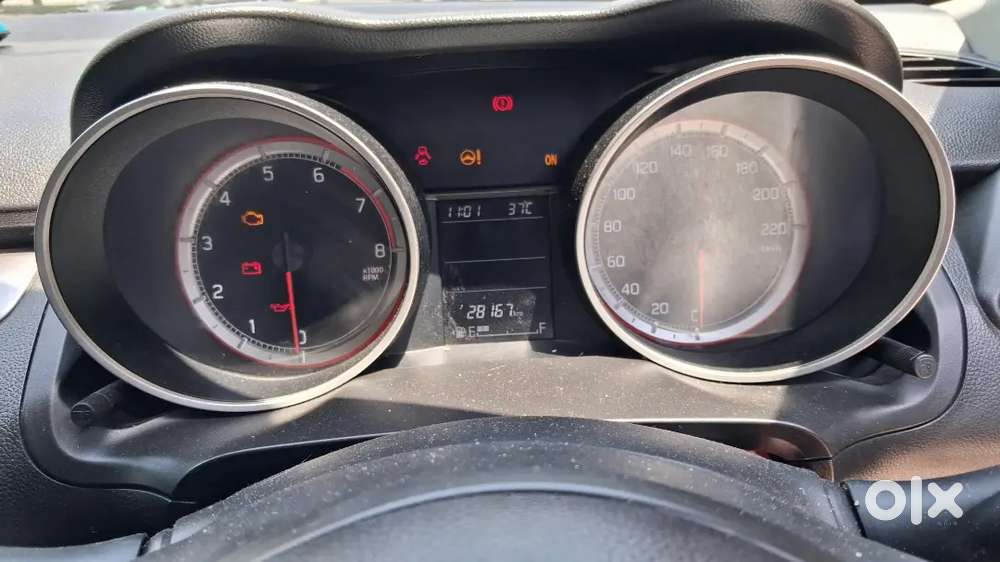 Maruti Suzuki Swift 2023 Petrol Well Maintained