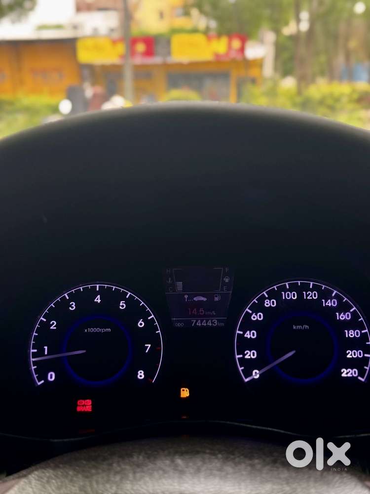 Hyundai Verna Vtvt 1.6 Sx, 2012, Petrol