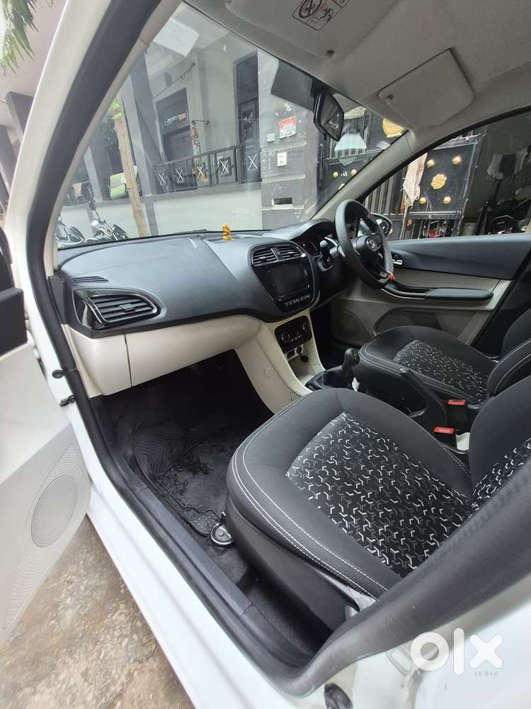 Tata Tiago Petrol Manual 2023