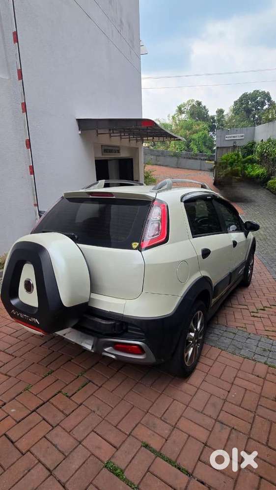 Fiat Avventura Diesel 80000 Km Driven