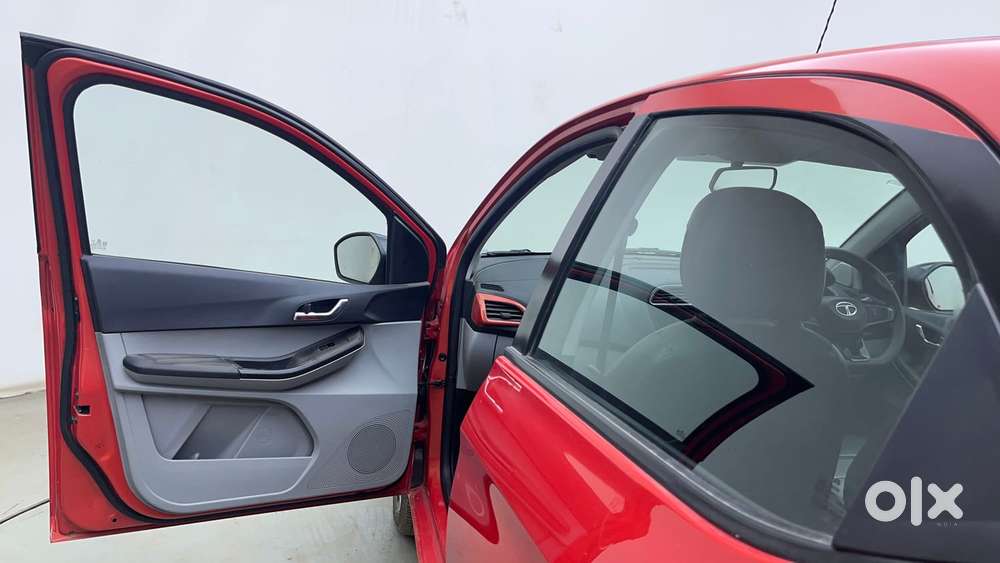 Tata Tiago Xza Plus, 2021, Petrol