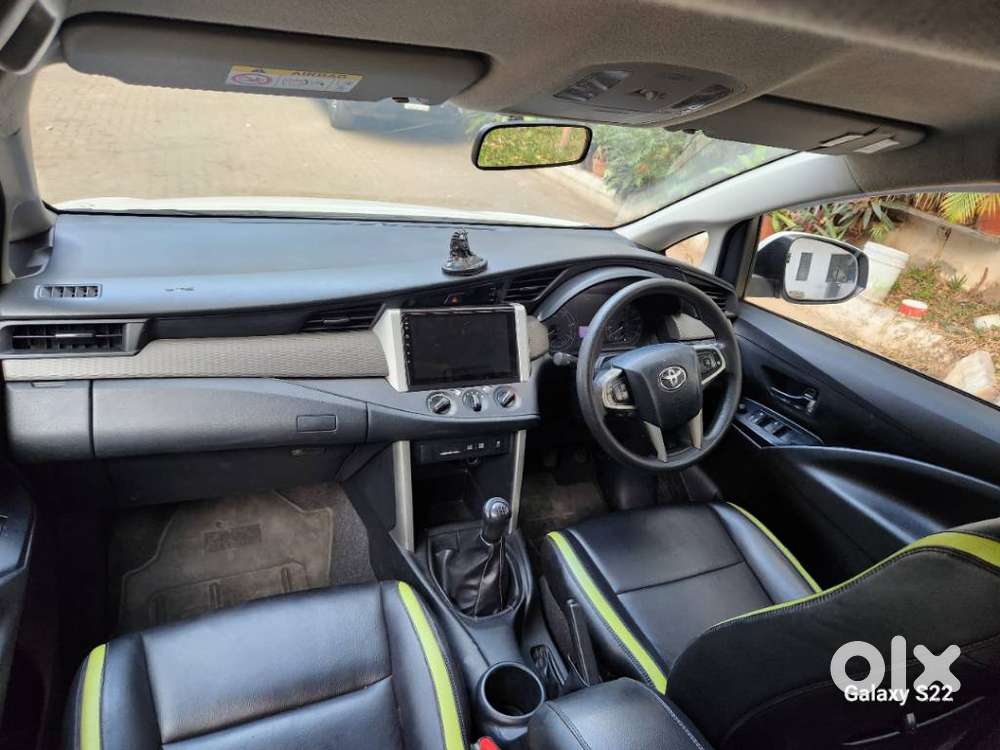 Toyota Innova Crysta 2.4 G Mt, 2022, Diesel