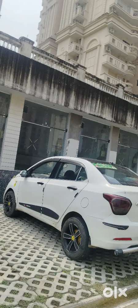 Hyundai Xcent 2016 Km Driven