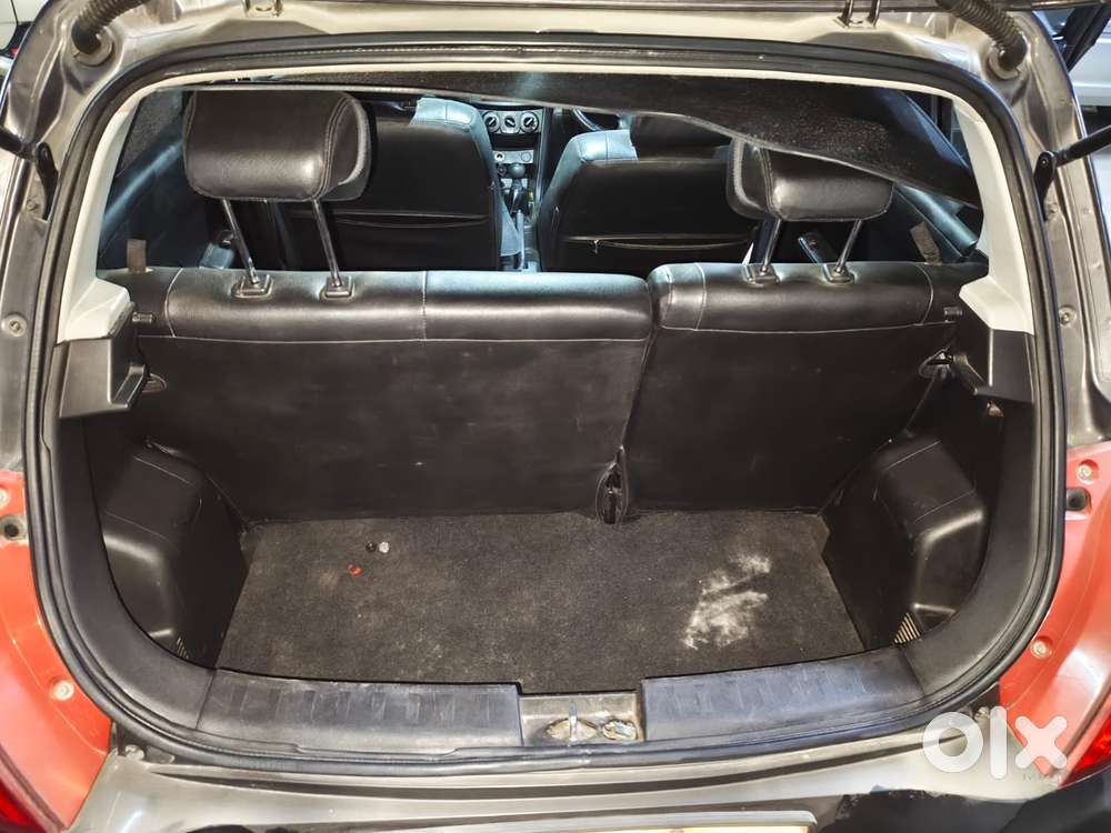 Maruti Suzuki Swift Lxi Option, 2017, Petrol