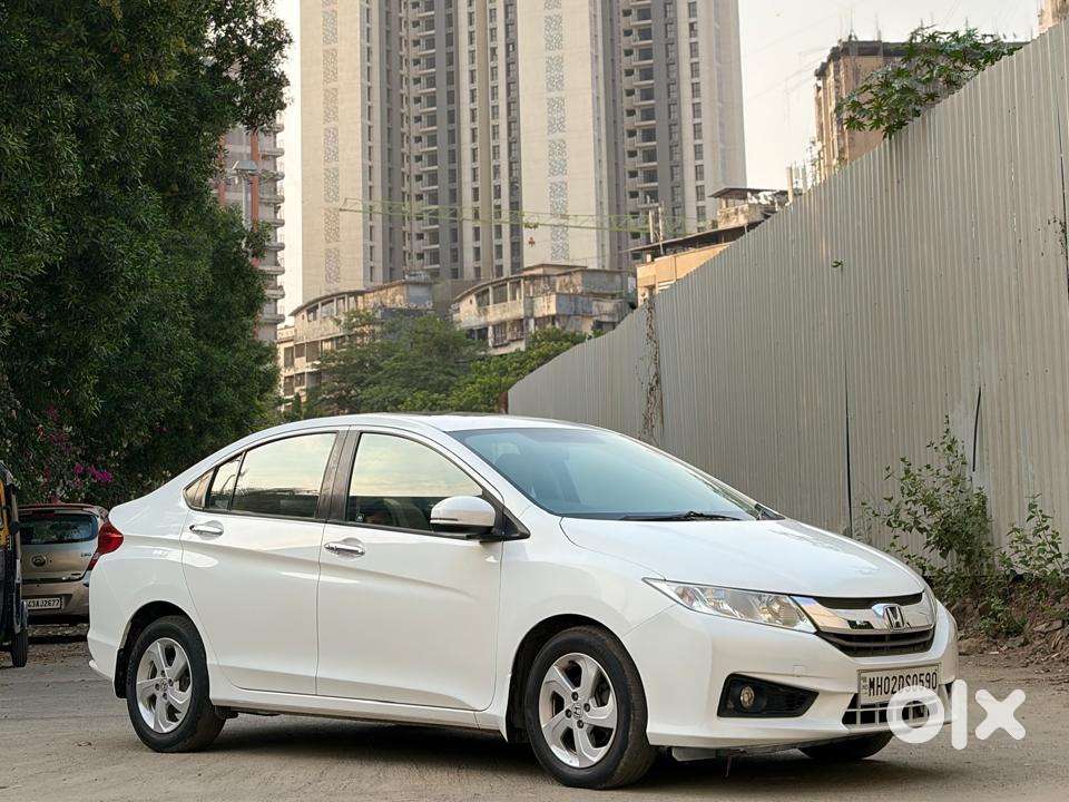 Honda City 2011-2013 1.5 V At Sunroof, 2014, Petrol