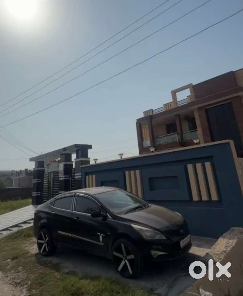 Hyundai Fluidic Verna 2017