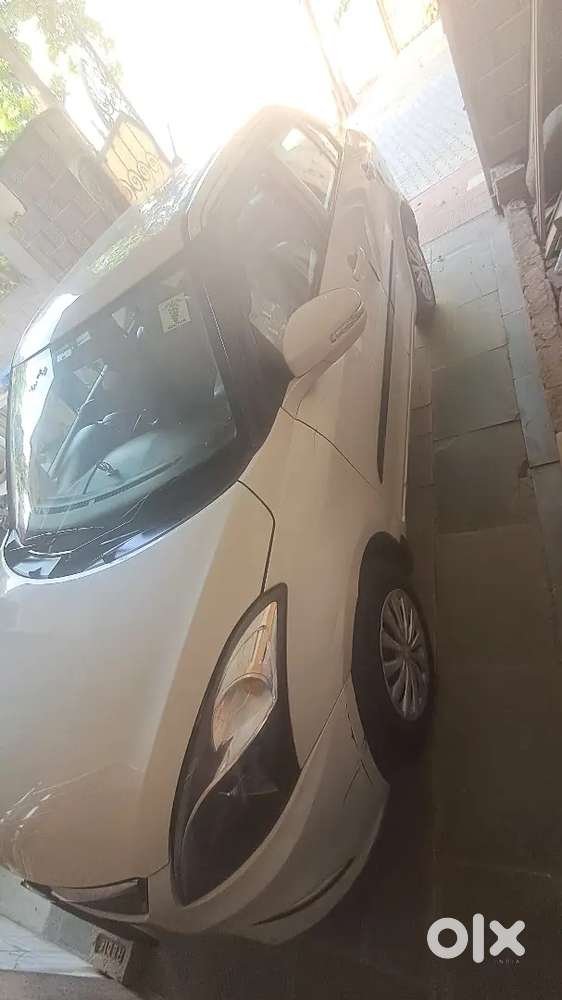 Maruti Suzuki Swift Dzire 2016 Cng Well Maintained