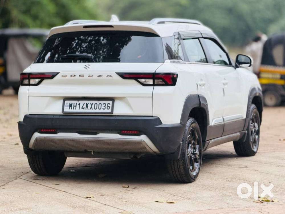 Maruti Suzuki Brezza 1.5 Zxi Cng Dual Tone, 2023, Petrol