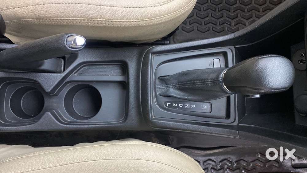 Maruti Suzuki Vitara Brezza 1.5 Zxi Plus At, 2020, Petrol