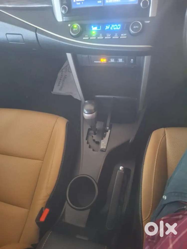 Toyota Innova Crysta 2021 Automatic 45000 Km Driven Single Owner