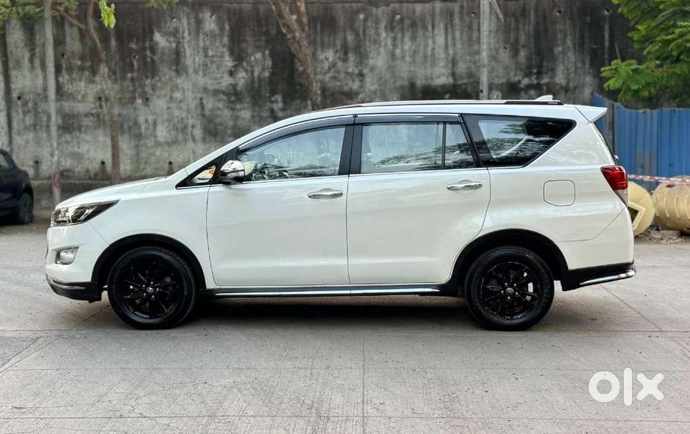 Toyota Innova Crysta 2.8 Touring Sport Diesel At, 2017, Diesel