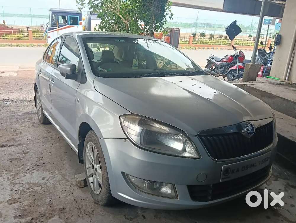 Skoda Rapid 2012 Diesel Good Condition.new Tyre