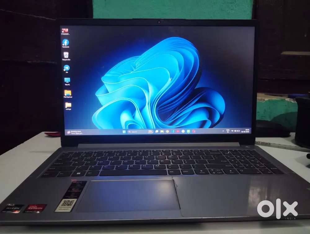Lenovo Laptop for BCA Students
