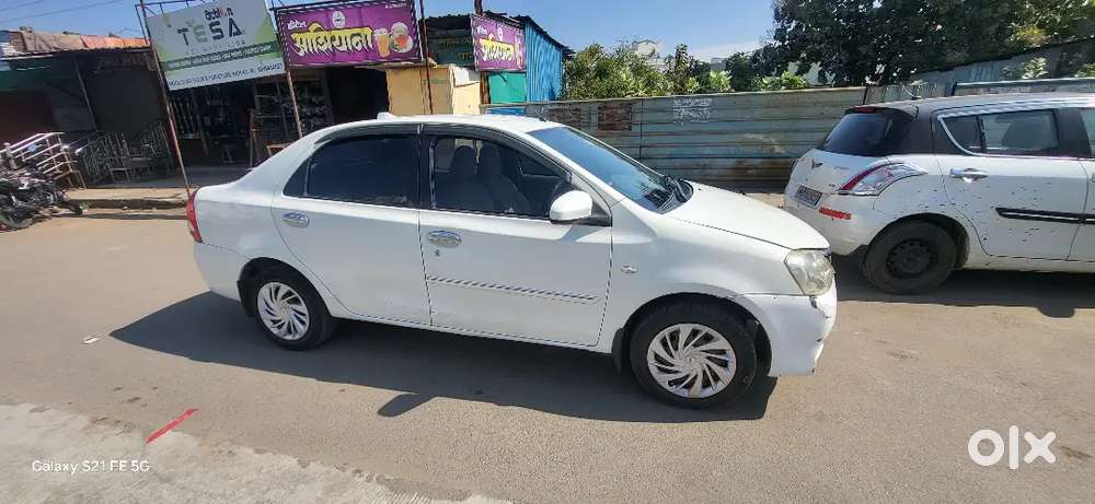 Toyota Etios 2014 Diesel 280000 Km Driven