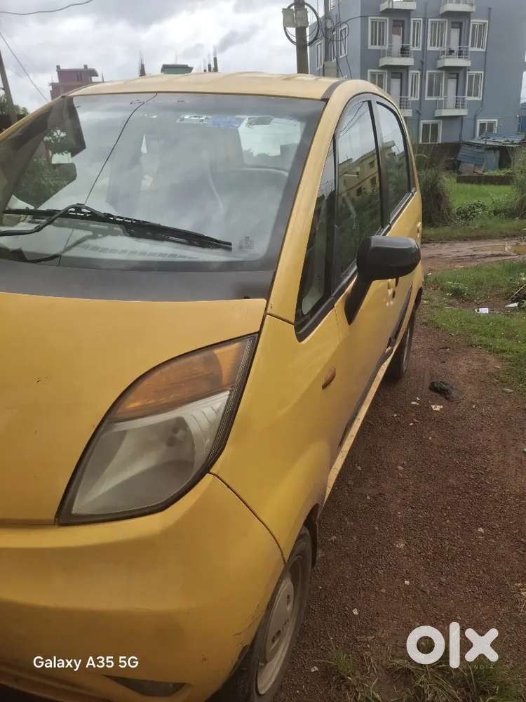 Tata Nano Lx 2012