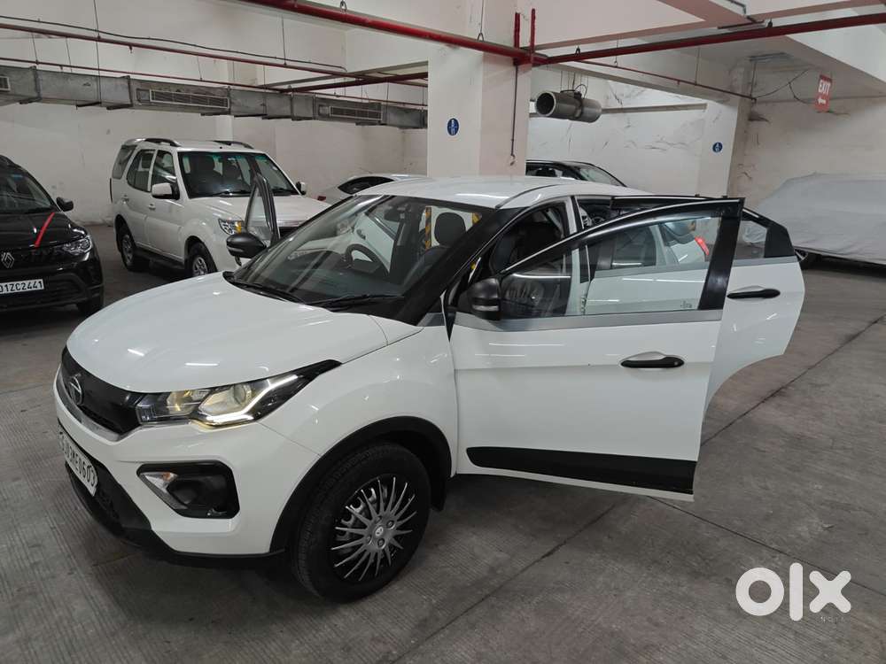 Tata Nexon 1.2 Petrol, 2021, Petrol