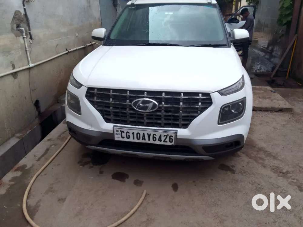 Hyundai Venue 2020 Petrol 79000 Km Driven