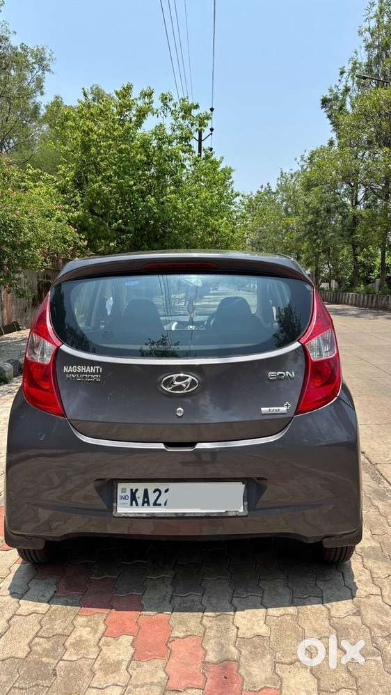 Hyundai Eon Petrol Well Maintained