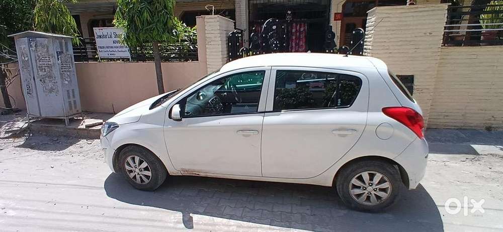 Hyundai I20 2013 Petrol 65 Km Driven