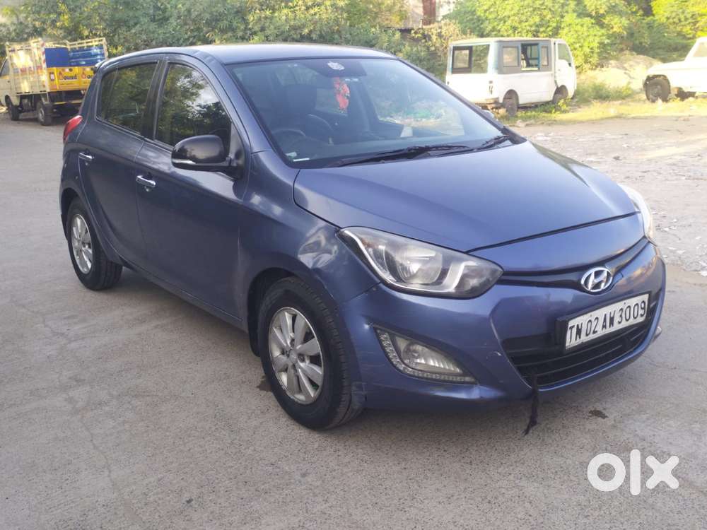 Hyundai I20 Petrol Asta Option, 2013, Petrol