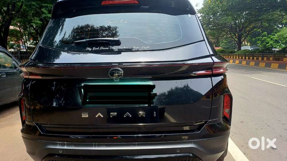 Tata Safari Accomplished X Plus 7 Str Dark Edition At, 2024, Diesel