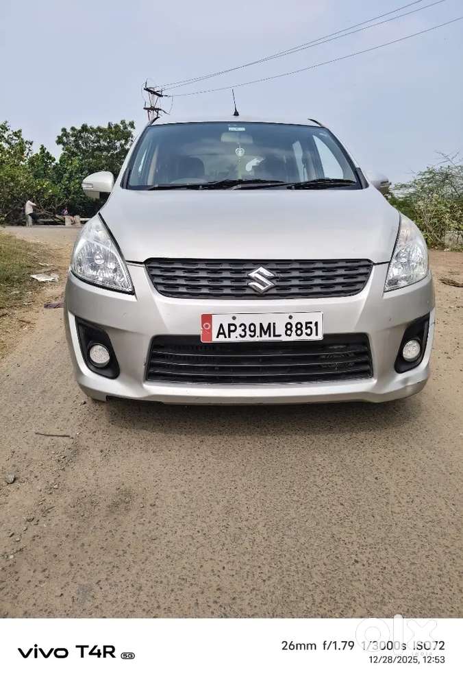 Maruti Suzuki Ertiga 2012 Diesel 197000 Km Driven