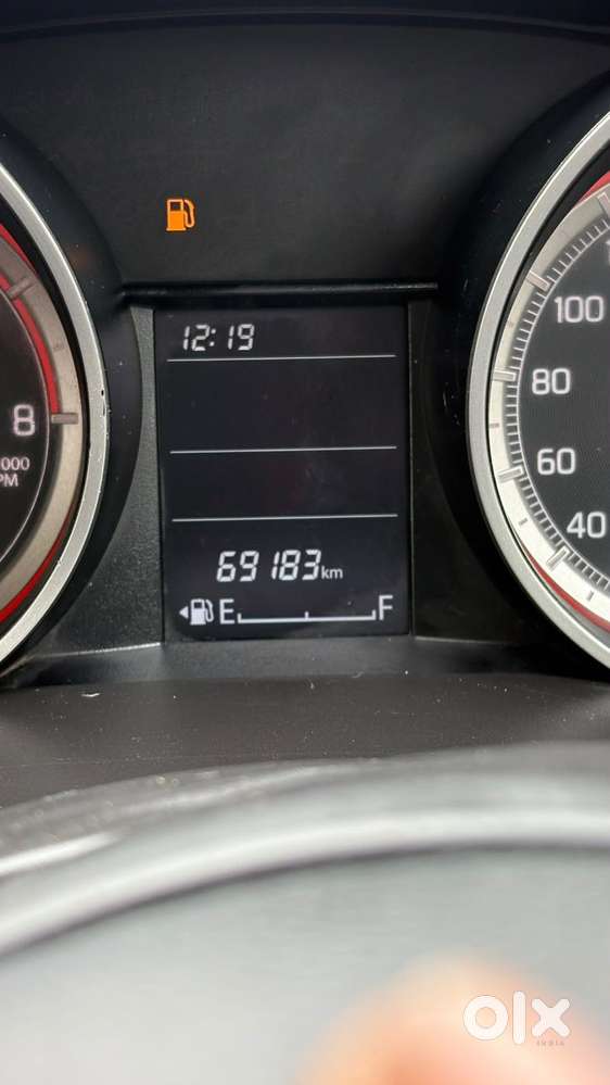 Maruti Suzuki Swift Vxi, 2022, Petrol