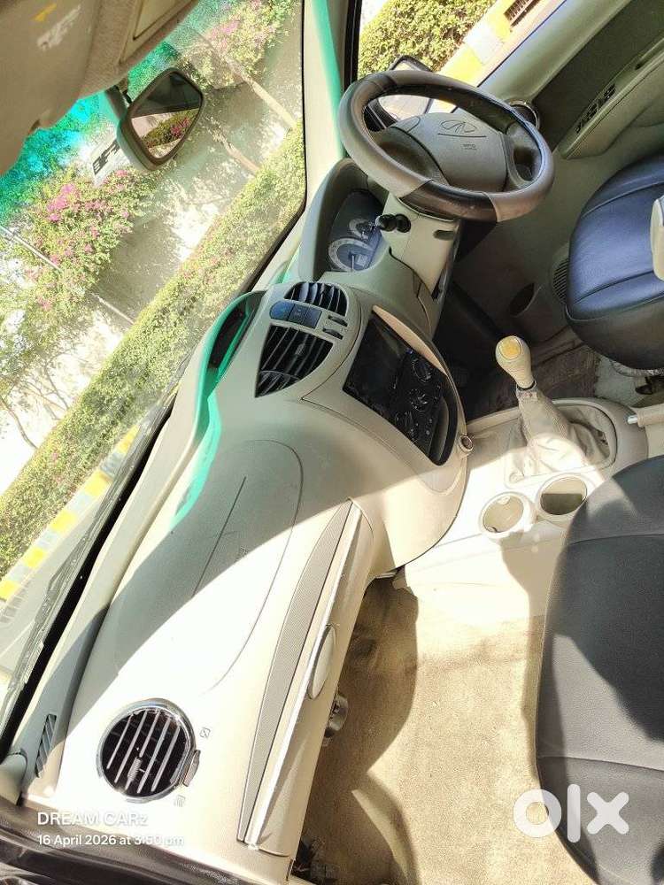 Mahindra Quanto C8, 2012, Diesel